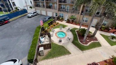 Near Beach " Updated " Pool & Hot Tub - image 82 of 94