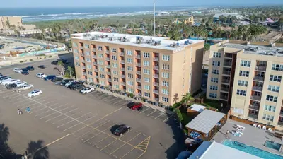 Gulfview I 250 Yards to Beach BBQ Poolside - image 71 of 75