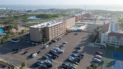 Gulfview I 250 Yards to Beach BBQ Poolside - image 74 of 75