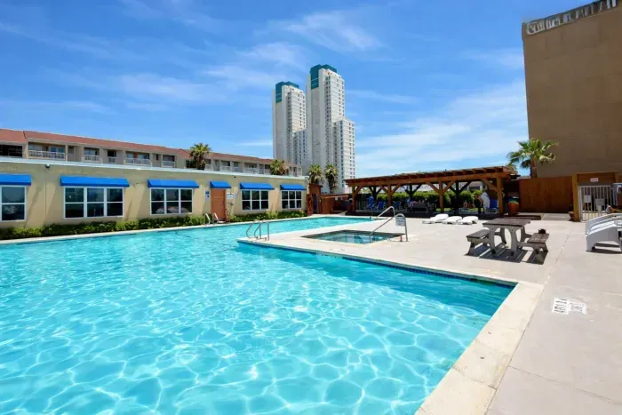 Gulfview I 250 Yards to Beach BBQ Poolside - image 2 of 75
