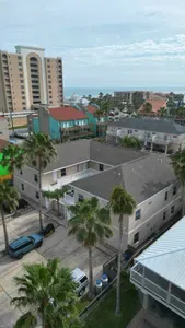 * Pool * Ground Floor w/Patio * Easy Beach Access - image 19 of 66