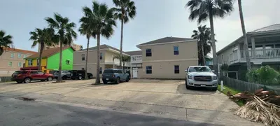 * Pool * Ground Floor w/Patio * Easy Beach Access - image 46 of 66