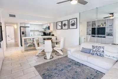 Sea Vista Beachfront 3BR - Heated Pool - image 11 of 129