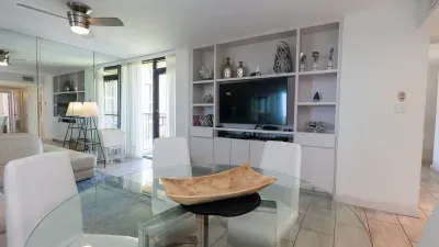 Sea Vista Beachfront 3BR - Heated Pool - image 17 of 129