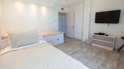 Sea Vista Beachfront 3BR - Heated Pool - image 64 of 129
