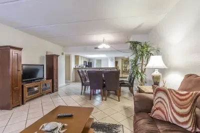 3BR 10th Floor Views, Beachfront Saida Towers SPI - image 22 of 25