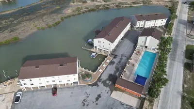 * Boat Slip * Waterfront Pool * Bay Sunset Views - image 56 of 115