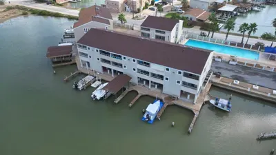 * Boat Slip * Waterfront Pool * Bay Sunset Views - image 71 of 115