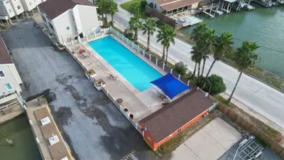 * Boat Slip * Waterfront Pool * Bay Sunset Views - image 23 of 115