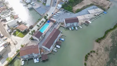 * Boat Slip * Waterfront Pool * Bay Sunset Views - image 45 of 115
