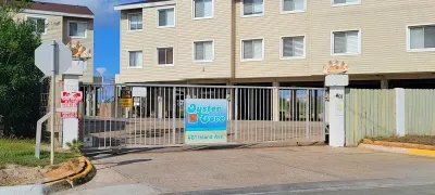 * Boat Slip * Waterfront Pool * Bay Sunset Views - image 19 of 115