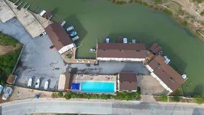 * Boat Slip * Waterfront Pool * Bay Sunset Views - image 27 of 115