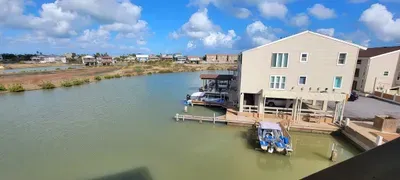 * Boat Slip * Waterfront Pool * Bay Sunset Views - image 83 of 115