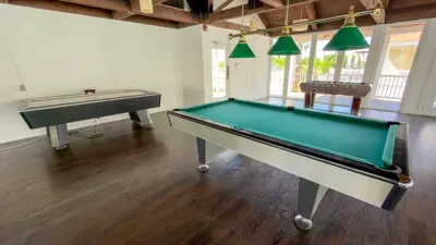 Family Condo - Pool, Jacuzzi & BBQ - Walk to Beach - image 142 of 194