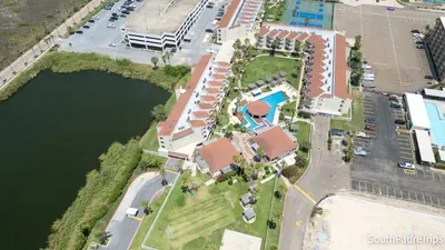 Family Condo - Pool, Jacuzzi & BBQ - Walk to Beach - image 188 of 194
