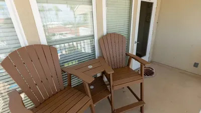 Family Condo - Pool, Jacuzzi & BBQ - Walk to Beach - image 81 of 194