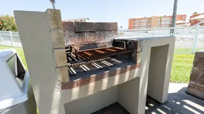 Family Condo - Pool, Jacuzzi & BBQ - Walk to Beach - image 134 of 194