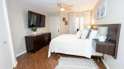 Family Condo - Pool, Jacuzzi & BBQ - Walk to Beach - image 53 of 194