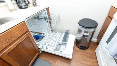 Family Condo - Pool, Jacuzzi & BBQ - Walk to Beach - image 44 of 194