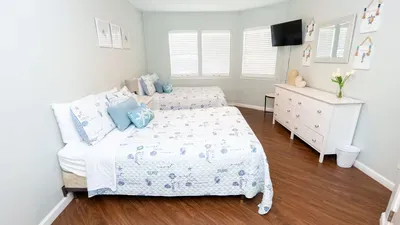 Family Condo - Pool, Jacuzzi & BBQ - Walk to Beach - image 70 of 194
