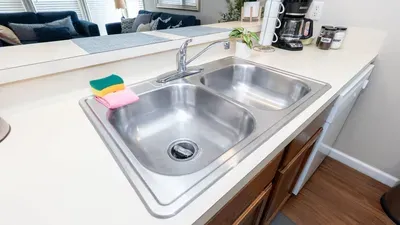 Family Condo - Pool, Jacuzzi & BBQ - Walk to Beach - image 38 of 194
