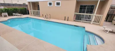 "1 Block to Beach "Pool" Up to 6 "Families - image 18 of 64