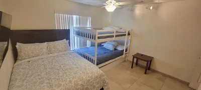 "1 Block to Beach "Pool" Up to 6 "Families - image 32 of 64