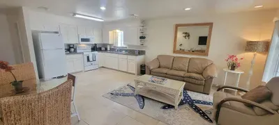 "1 Block to Beach "Pool" Up to 6 "Families - image 31 of 64
