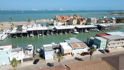Channelfront - Dock - Fishing - BBQ - Deck - image 80 of 82