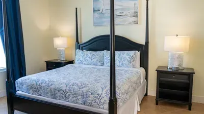 Sapphire * Just a Dream - 26th Floor Luxury - image 39 of 178