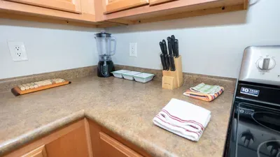 2BR Half Block to Beach, Garage, Heated Pool - image 24 of 103