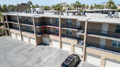2BR Half Block to Beach, Garage, Heated Pool - image 79 of 103