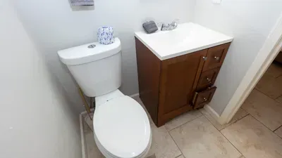 2BR Half Block to Beach, Garage, Heated Pool - image 53 of 103