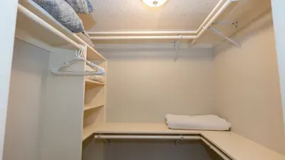 2BR Half Block to Beach, Garage, Heated Pool - image 51 of 103