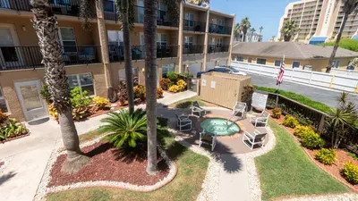 2BR Half Block to Beach, Garage, Heated Pool - image 70 of 103