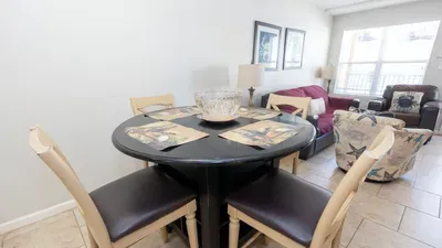 2BR Half Block to Beach, Garage, Heated Pool - image 34 of 103