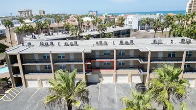 2BR Half Block to Beach, Garage, Heated Pool - image 102 of 103