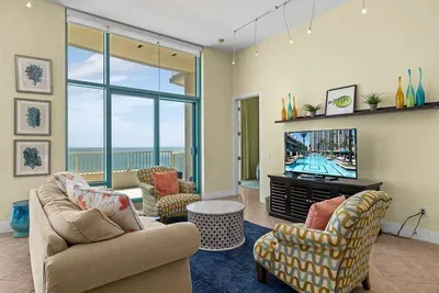 Jr Penthouse 29th Floor Tallest Building SPI - image 232 of 248