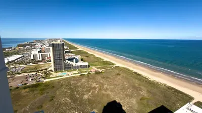 Jr Penthouse 29th Floor Tallest Building SPI - image 109 of 248