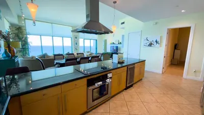 Jr Penthouse 29th Floor Tallest Building SPI - image 52 of 248