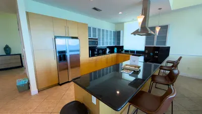 Jr Penthouse 29th Floor Tallest Building SPI - image 49 of 248