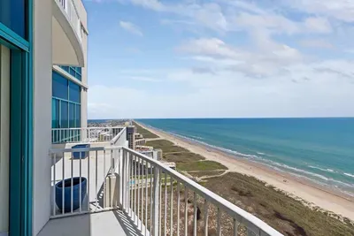Jr Penthouse 29th Floor Tallest Building SPI - image 242 of 248