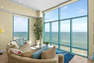 Jr Penthouse 29th Floor Tallest Building SPI - image 231 of 248
