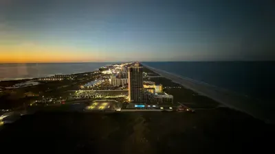 Jr Penthouse 29th Floor Tallest Building SPI - image 123 of 248