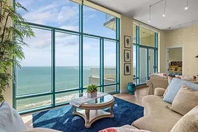Jr Penthouse 29th Floor Tallest Building SPI - image 234 of 248
