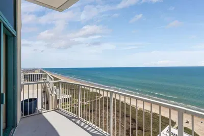 Jr Penthouse 29th Floor Tallest Building SPI - image 240 of 248
