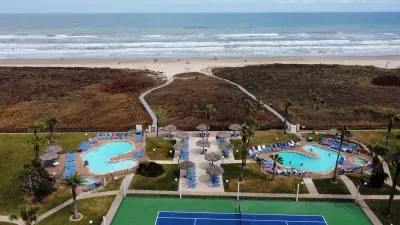 * Gas BBQ * Heated Pool * Direct Beach Very Large - image 53 of 113