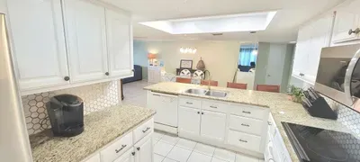 * Gas BBQ * Heated Pool * Direct Beach Very Large - image 87 of 113