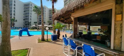 * Gas BBQ * Heated Pool * Direct Beach Very Large - image 40 of 113