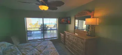* Gas BBQ * Heated Pool * Direct Beach Very Large - image 89 of 113